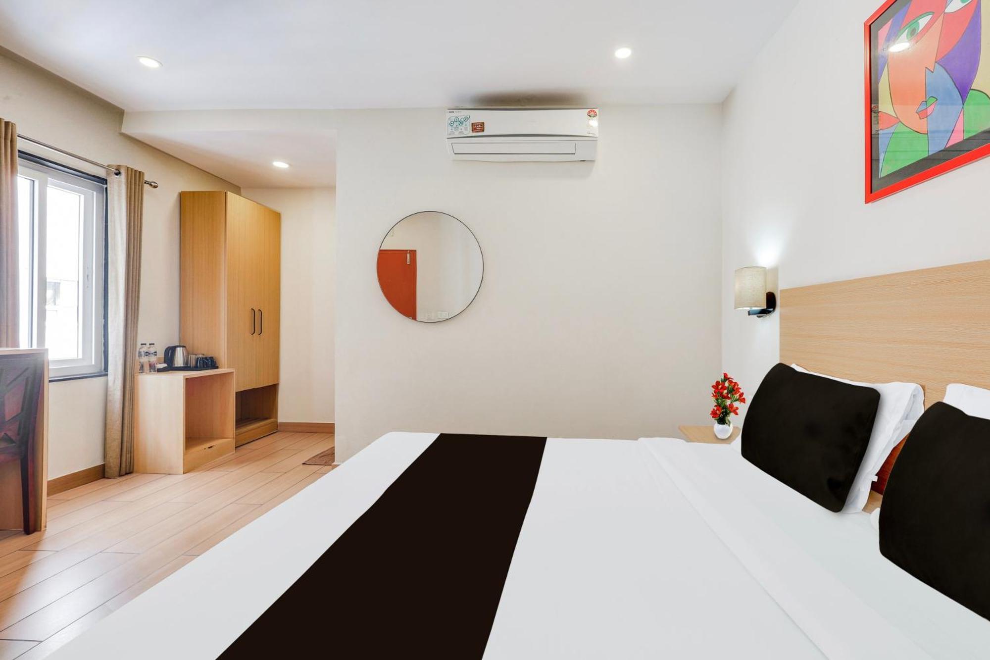 Hotel Super Townhouse Visakhapatnam Exterior foto